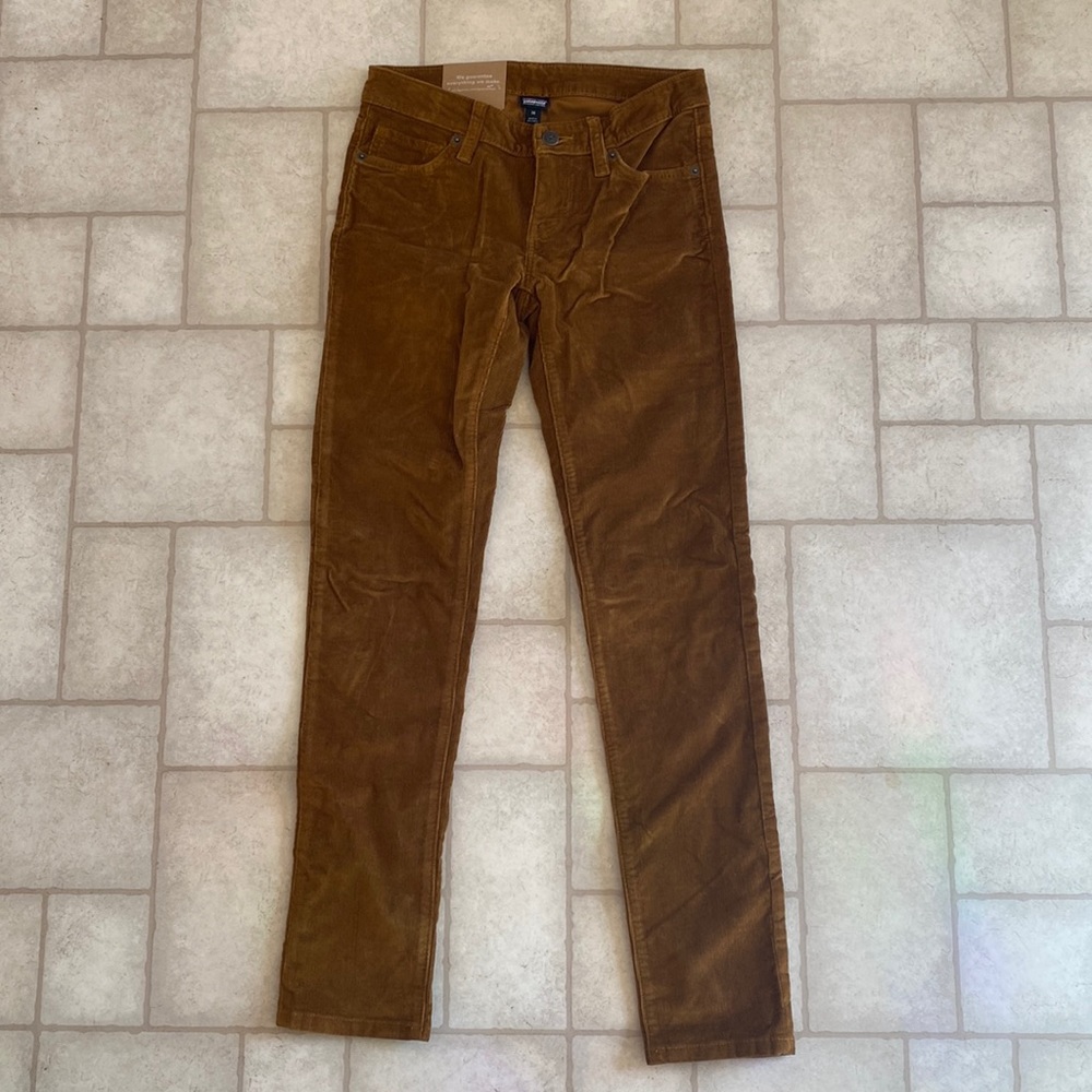 NWT Patagonia fitted corduroy pants